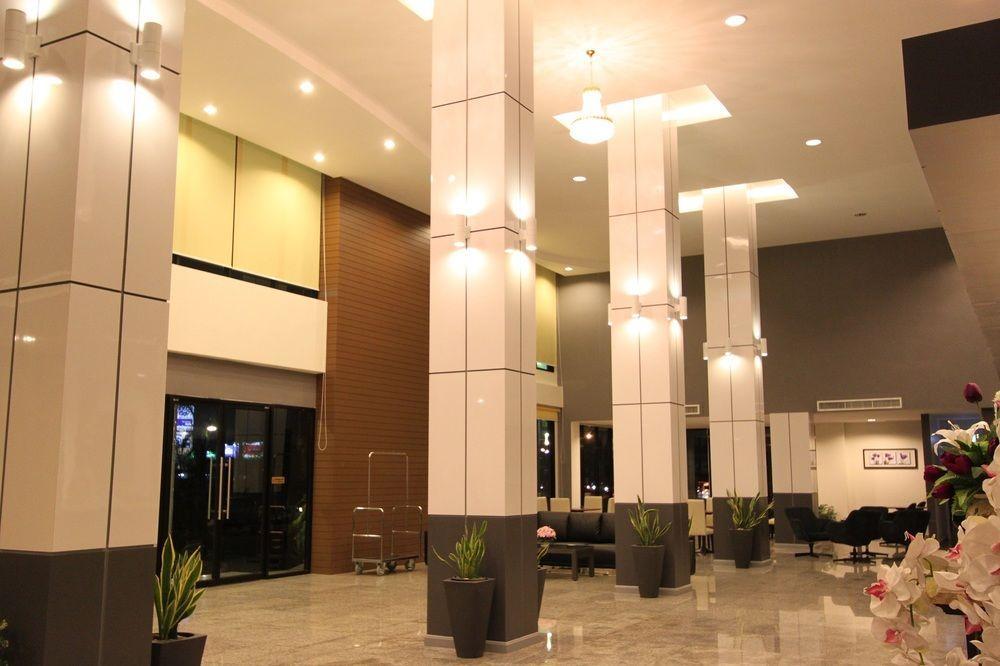 Hotel S Tara Grand Surat Thani Esterno foto