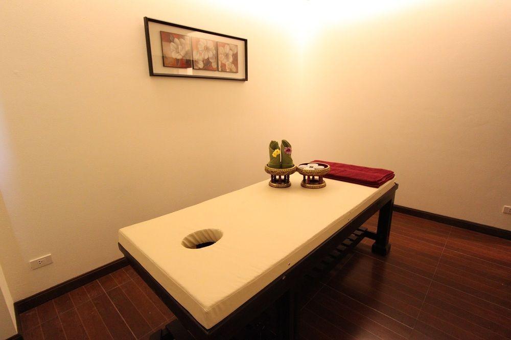 Hotel S Tara Grand Surat Thani Esterno foto
