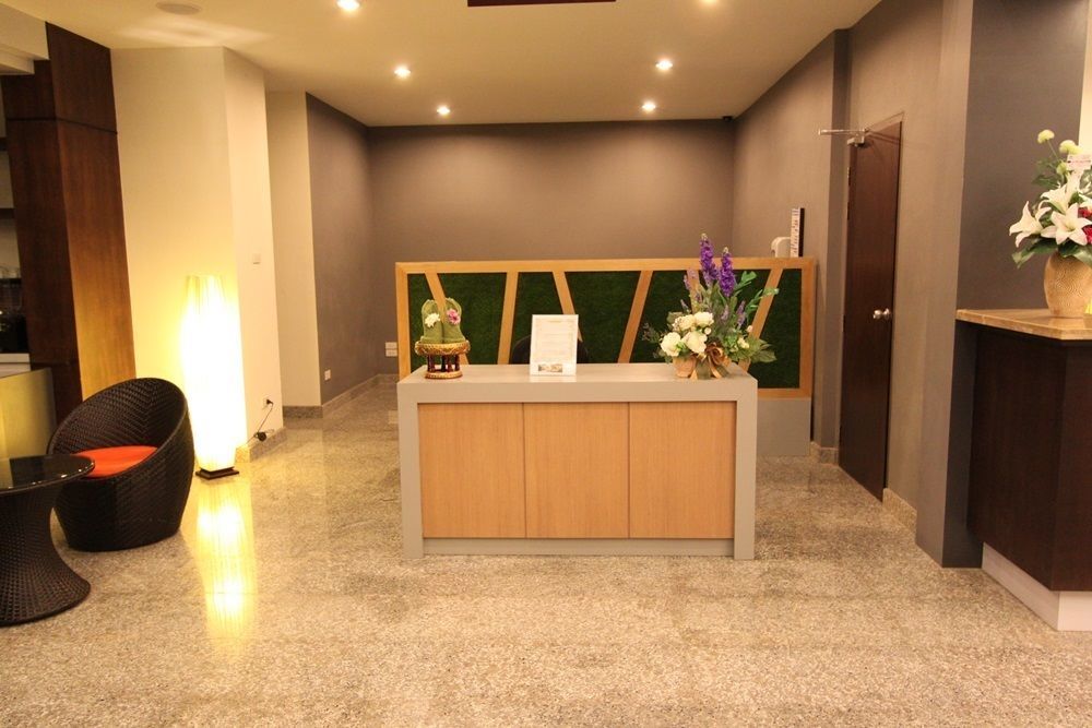 Hotel S Tara Grand Surat Thani Esterno foto