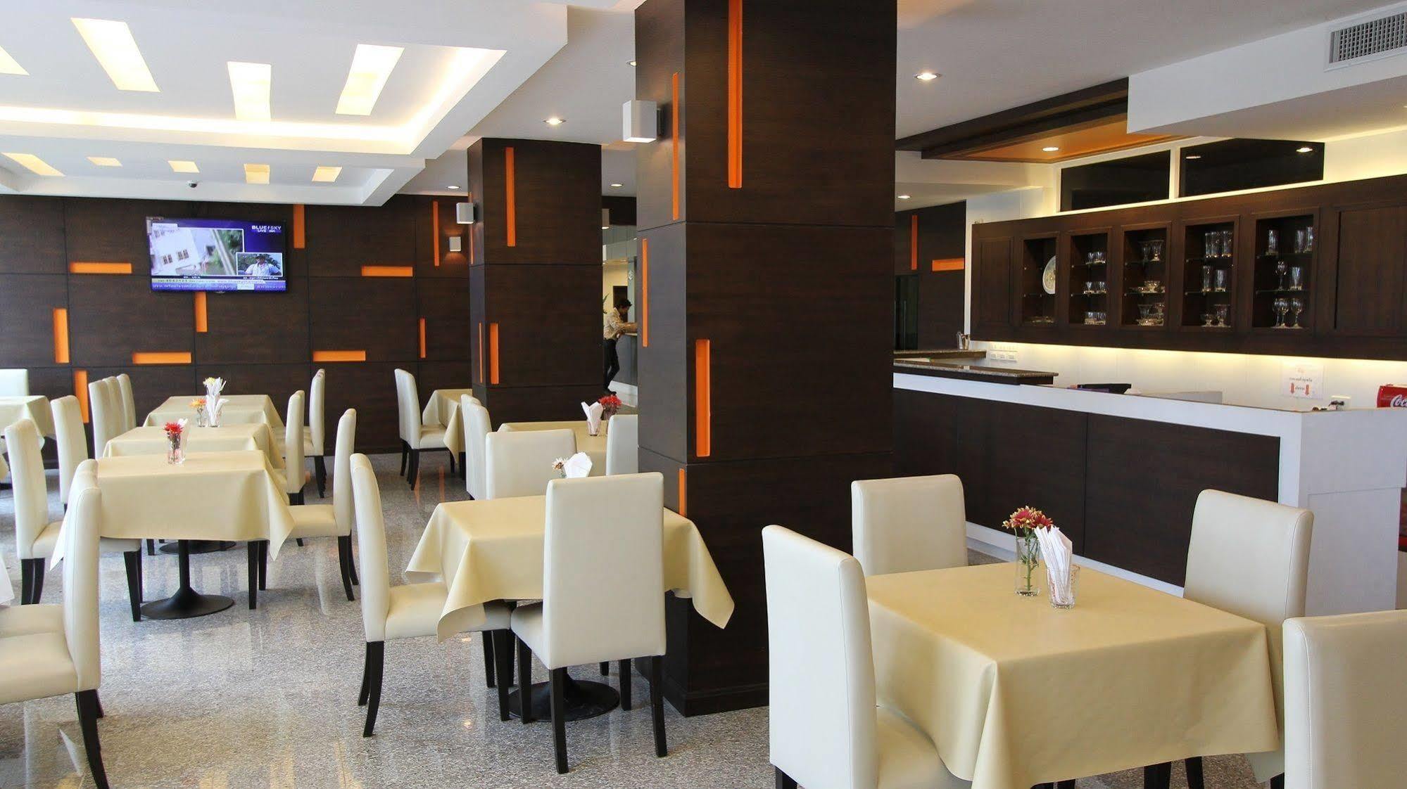 Hotel S Tara Grand Surat Thani Esterno foto