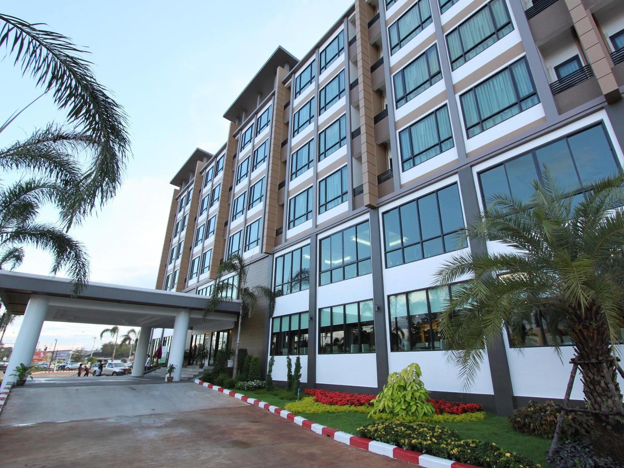 Hotel S Tara Grand Surat Thani Esterno foto